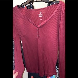 SO perfect Henley top